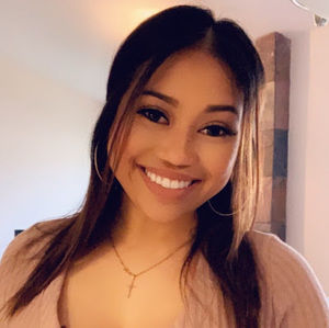 Meet your Posher, Isabel